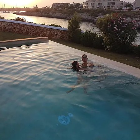 Agua En Rocas Casa de Férias Sa Caleta