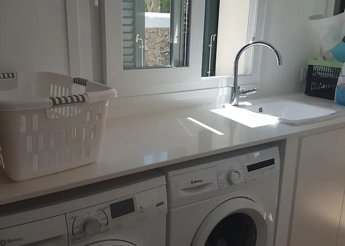 Agua En Rocas Sa Caleta